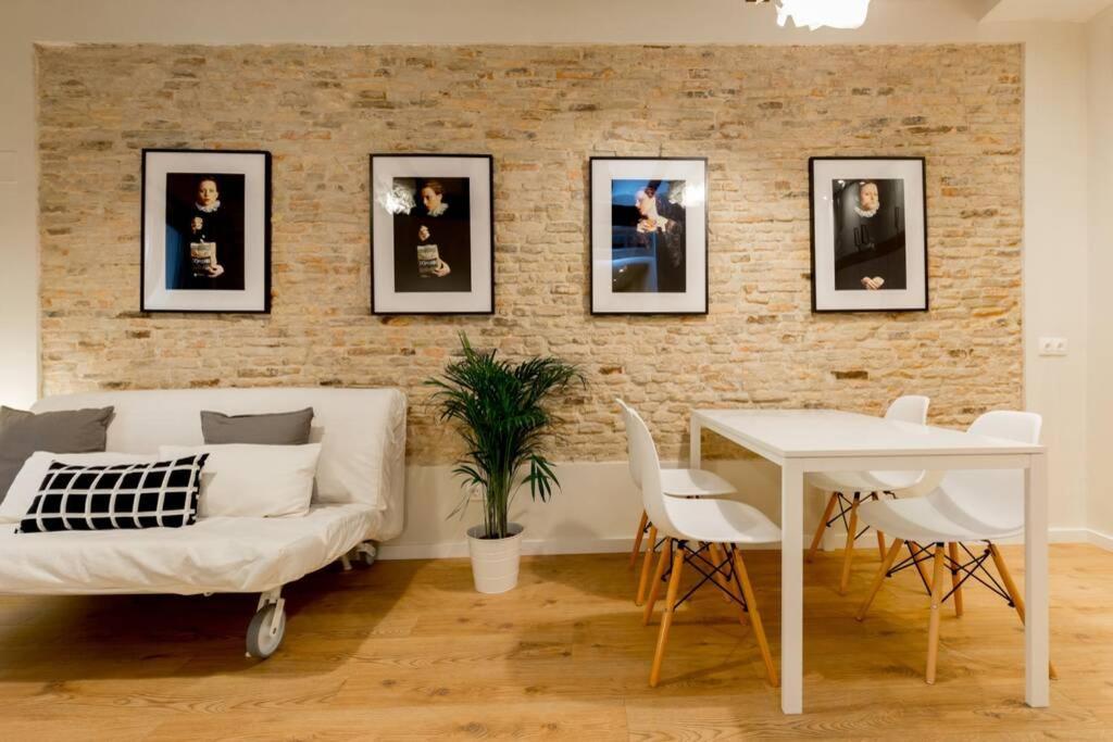 Ca1 - Apartamento Centrico De 1 Dormitorio Con Opcion De Garaje 사라고사 외부 사진