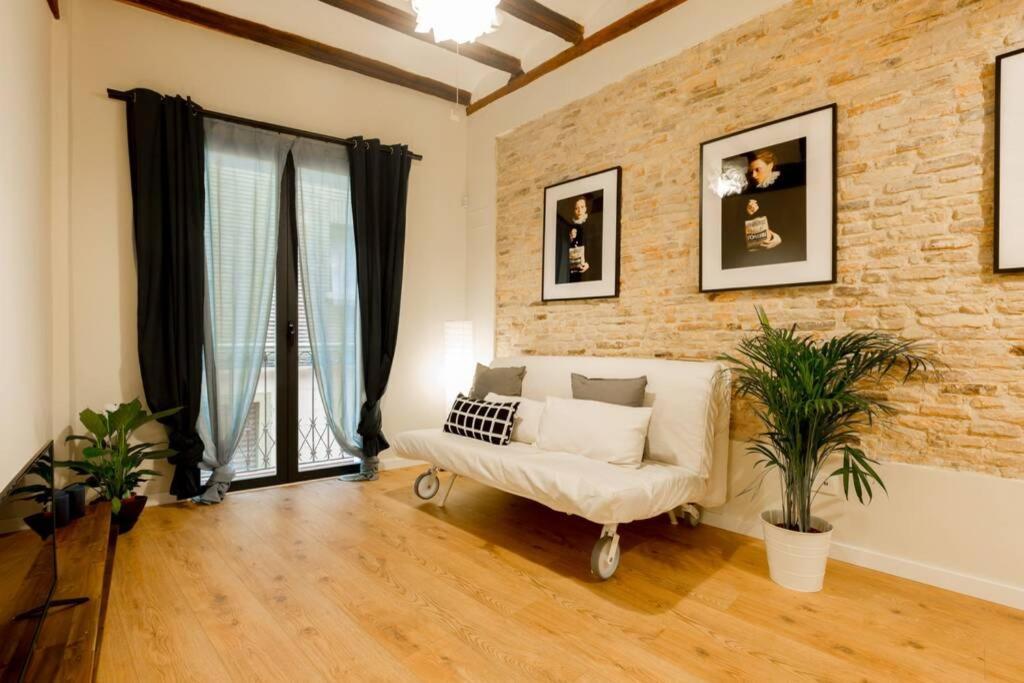 Ca1 - Apartamento Centrico De 1 Dormitorio Con Opcion De Garaje 사라고사 외부 사진